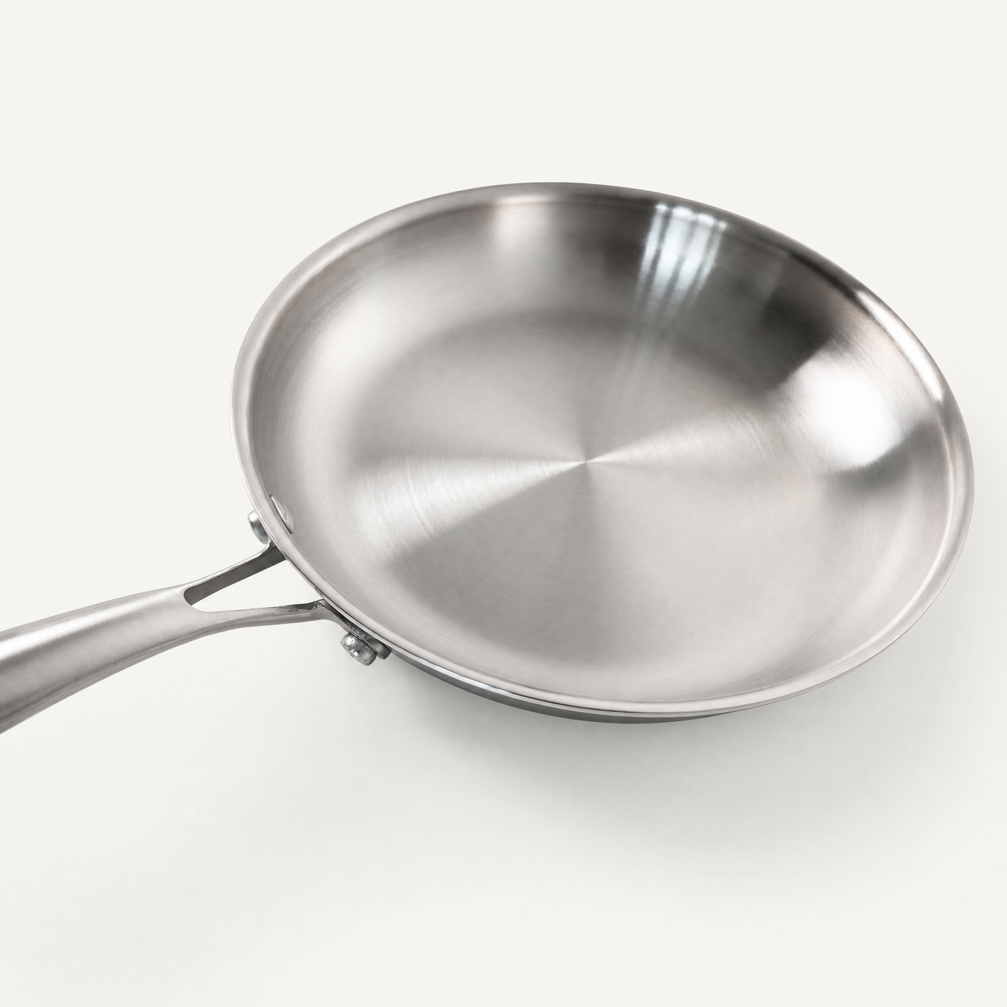 Soma 5-ply stegepande rustfrit stål set fra siden
